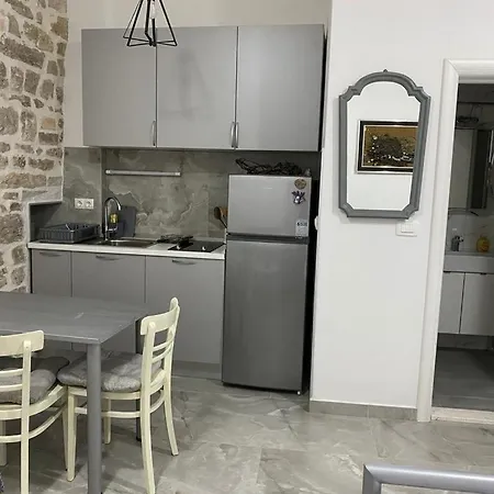 Vinka Apartment Kastela Exterior photo